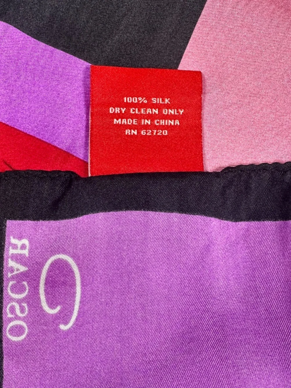 Beautiful Vintage Oscar de la Renta 100% Silk Square Scarf Colorblock 34.5x34.5